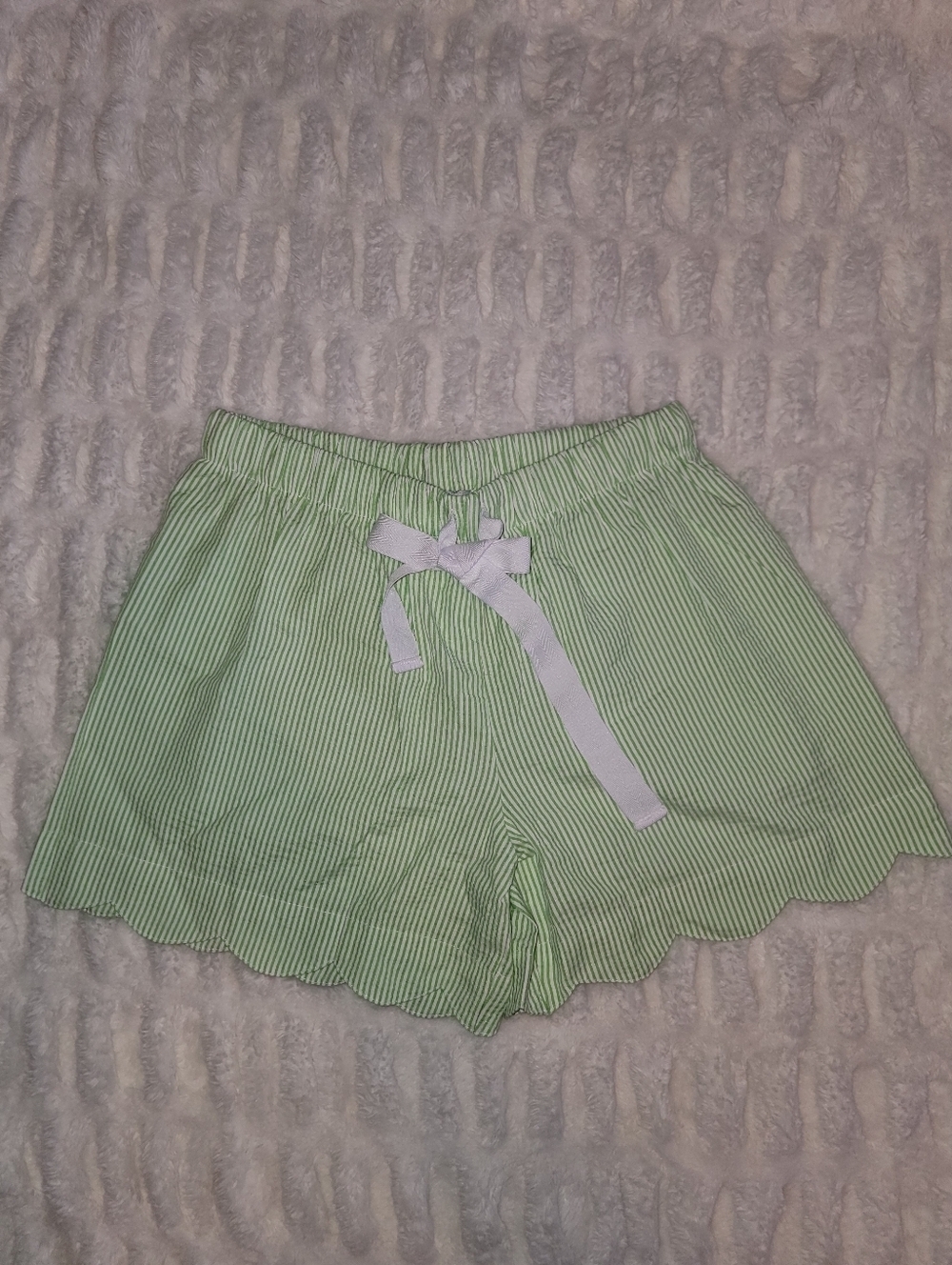 Ellie-O Scallop-Hem High Waist Lounge Shorts in Light Green Stripe